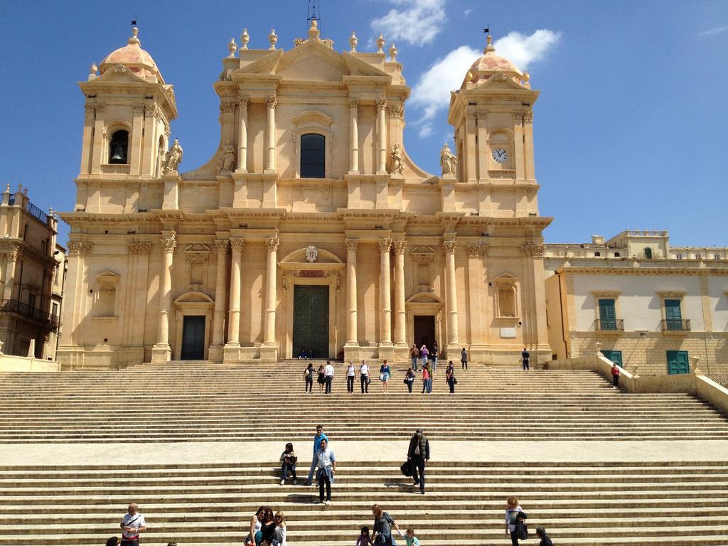 Agriturismoeloropizzuta Lido di Noto المظهر الخارجي الصورة